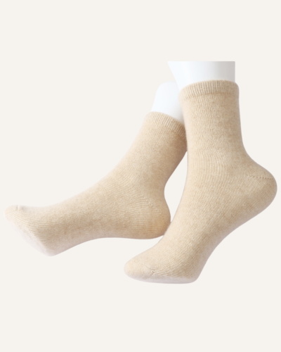 AVREN 100% Cashmere Everyday Crew Socks