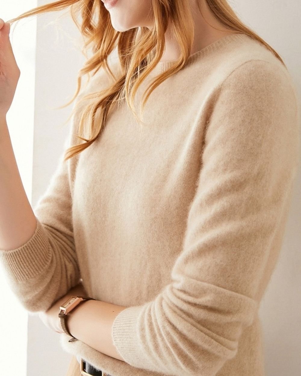 AVREN Women’s 100% Cashmere Classic Crewneck Sweater - Image 3